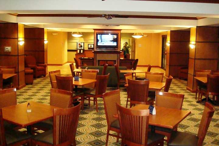 Hampton Inn Coldwater Bagian luar foto